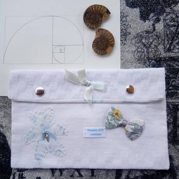 POCHETTE TEXTILE AU NOMBRE D'OR "OURSON DE NAISSANCE"