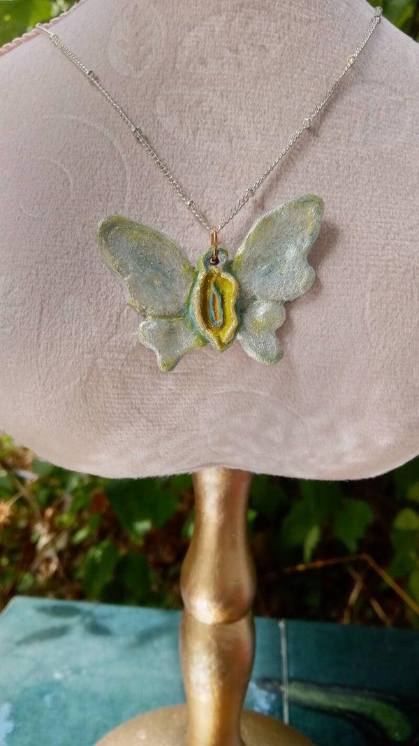 PAPILLON DE YONI - BIJOU TALISMAN ARTISTIQUE