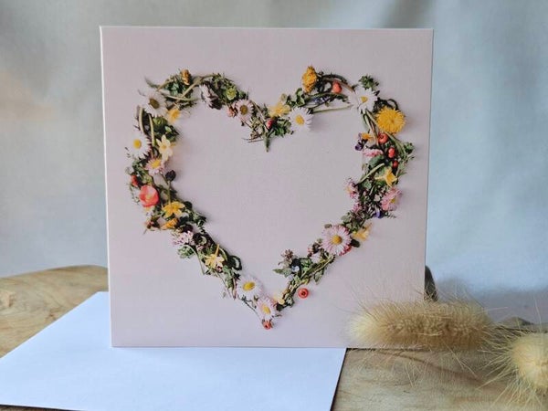 Kaart ~ Bloemen hartje madeliefjes