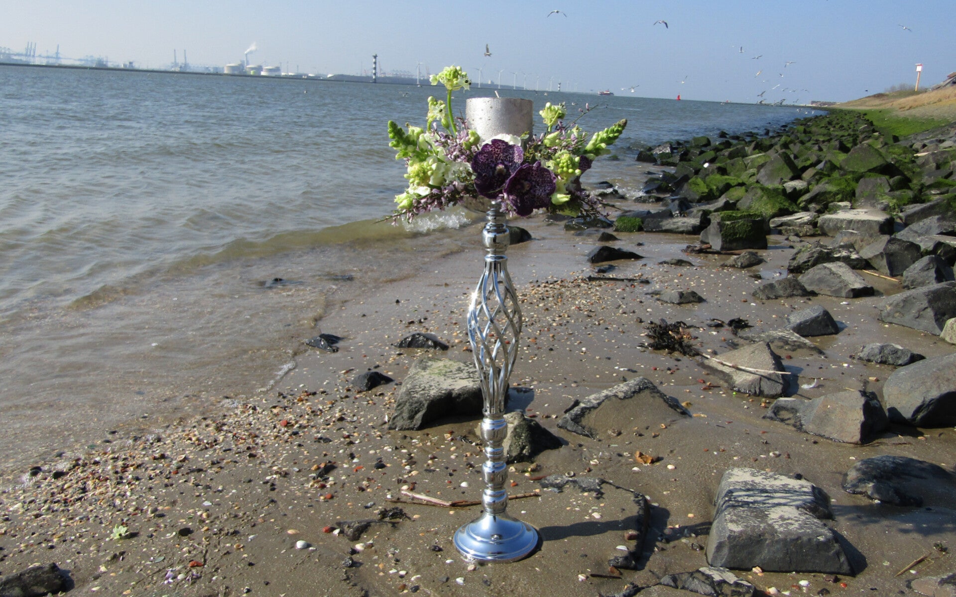 Magischpaars ~ Kandelaar kaars bloemen