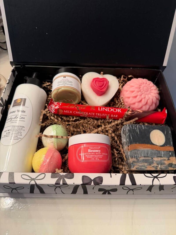 Love Me Box