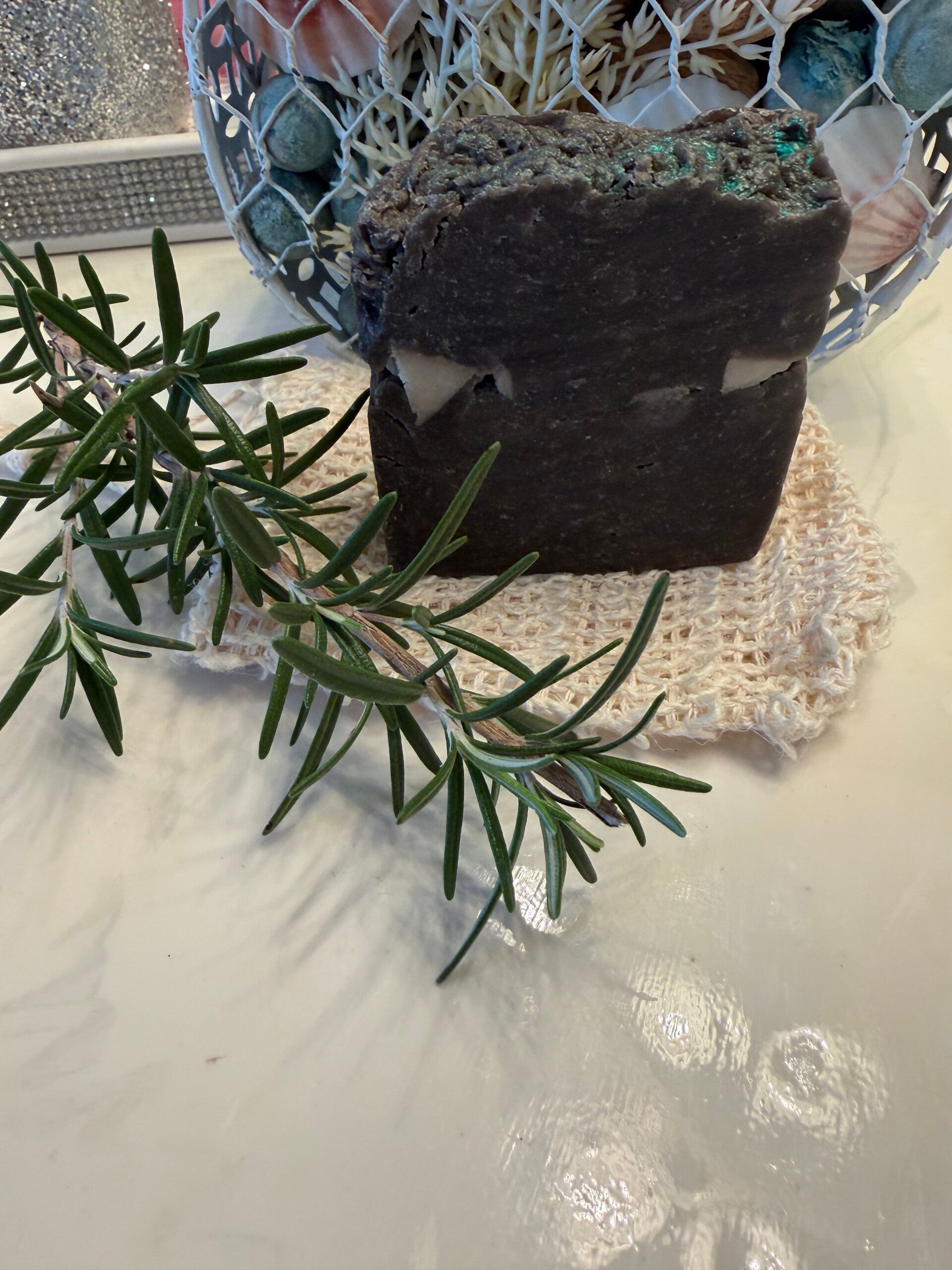 Tuxedo Gray Bar