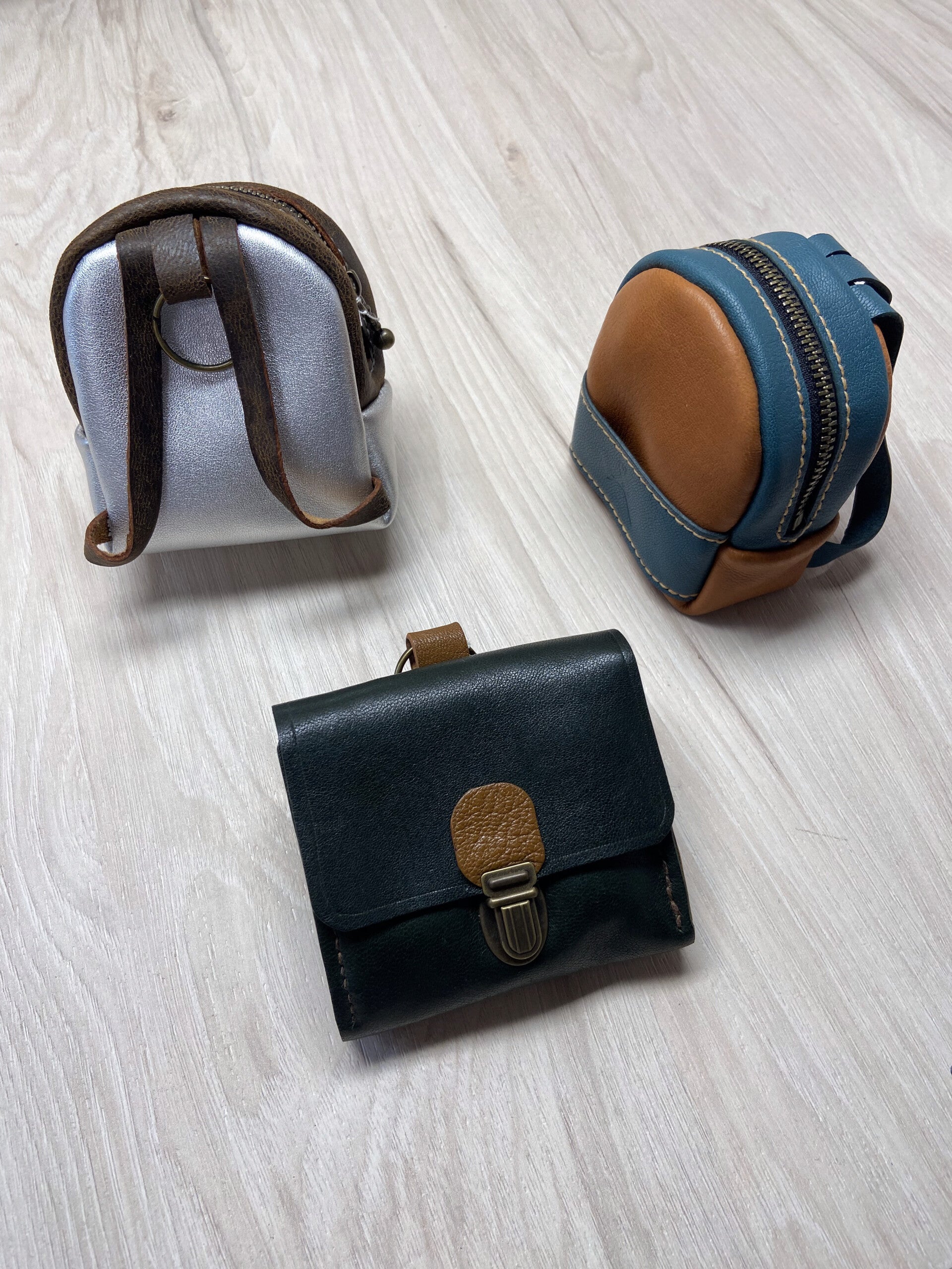 accessoires sac à dos et cartables rétro cuir oloron sainte marie aline maroquinerie 64 artisanat