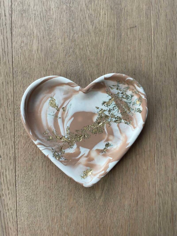 x Schaaltje hartvormig