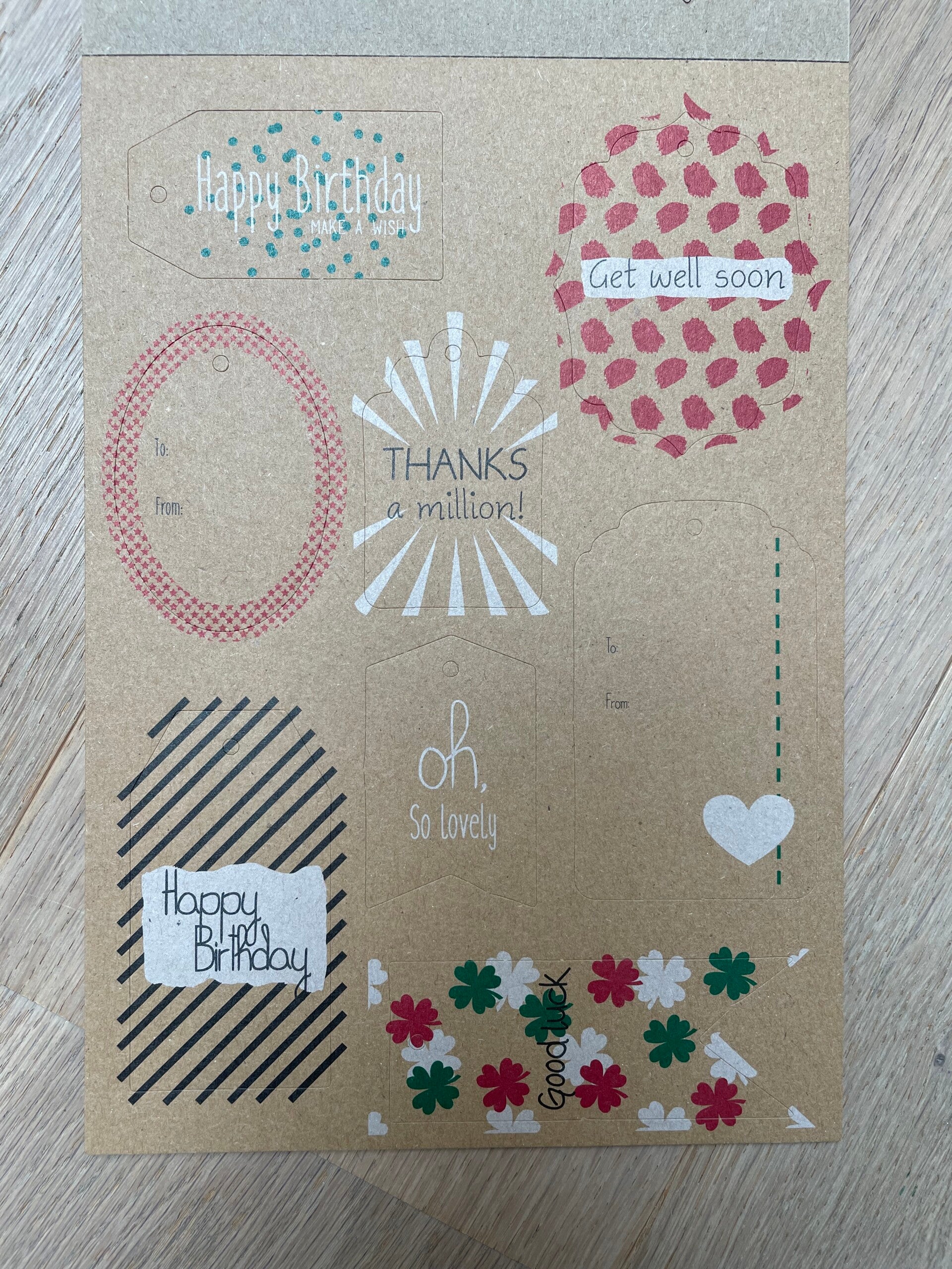 Handgeschreven hangtag/kaartje