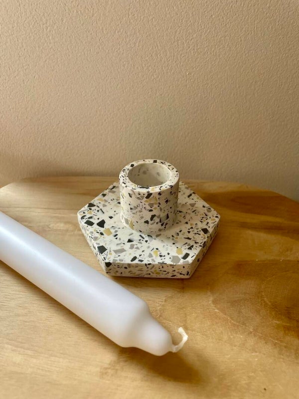 Kaarshouder hexagon - lange kaars Terrazzo