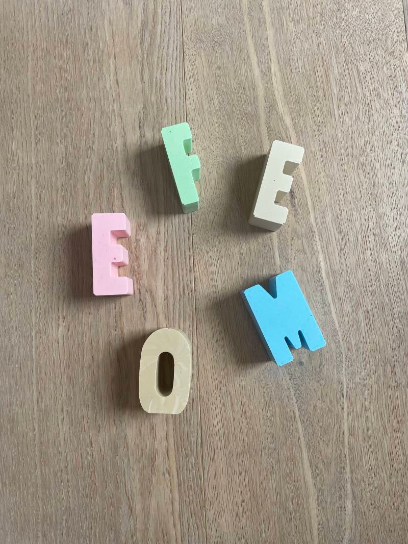 letters verschillende kleuren