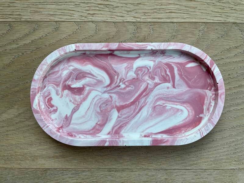 ovalen schaal swirl crème/wit