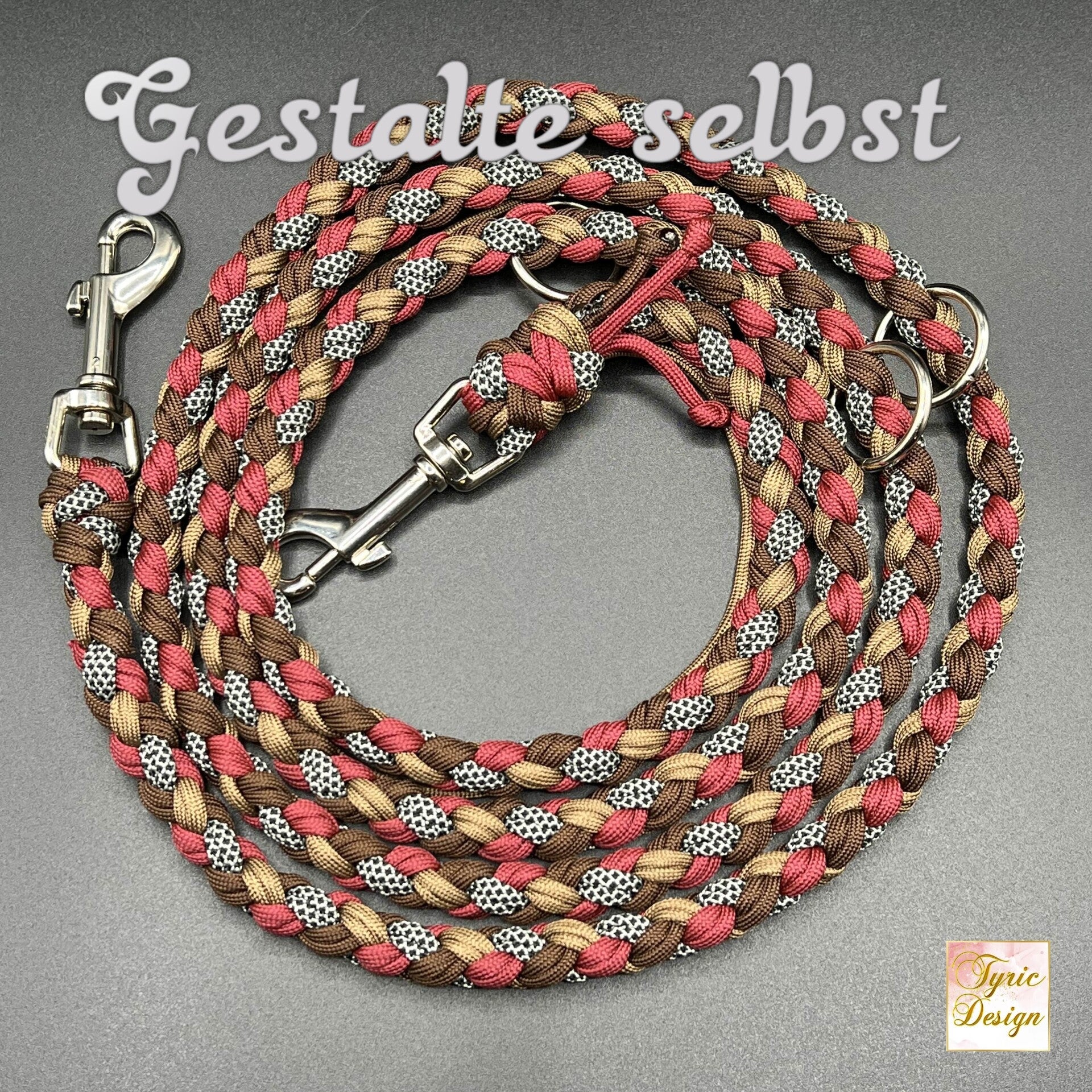 Paracord-Hundeleine CREATE YOUR OWN! 4-fach geflochten - Unser Modell "Adrastea" Grösse M und L - personalisierte Unikate
