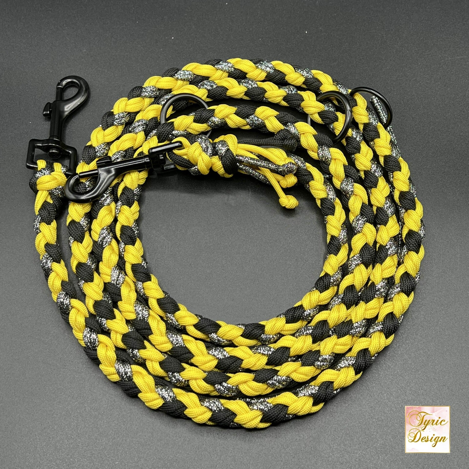 Magic Animals Collection THE BADGER * Paracord-Hundeleine in 2 Grössen * Personalisierbar * GLITZERPARACORD Schwarz-Gelb