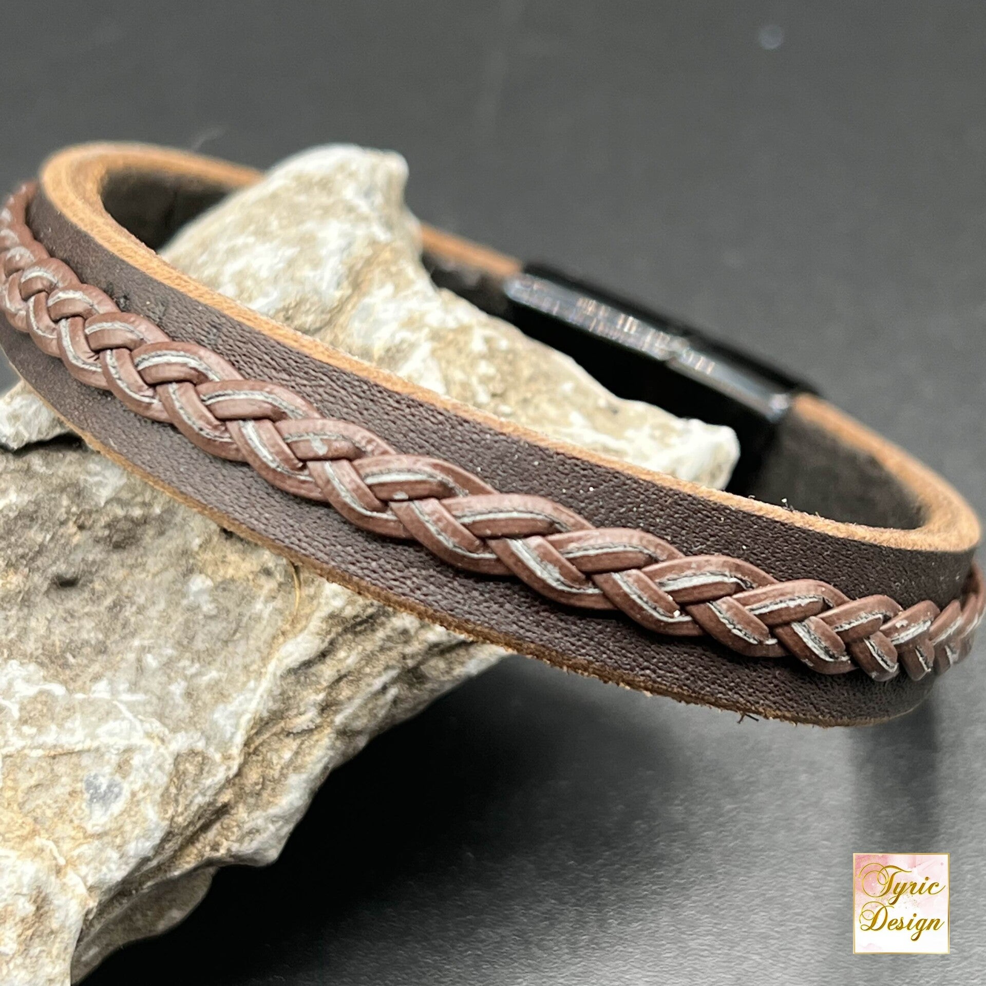 Lederarmband * 27 Farben frei wählbar * separates geflochtenes Lederband als Deko an der Oberseite * handmade Maßanfertigung auf Bestellung