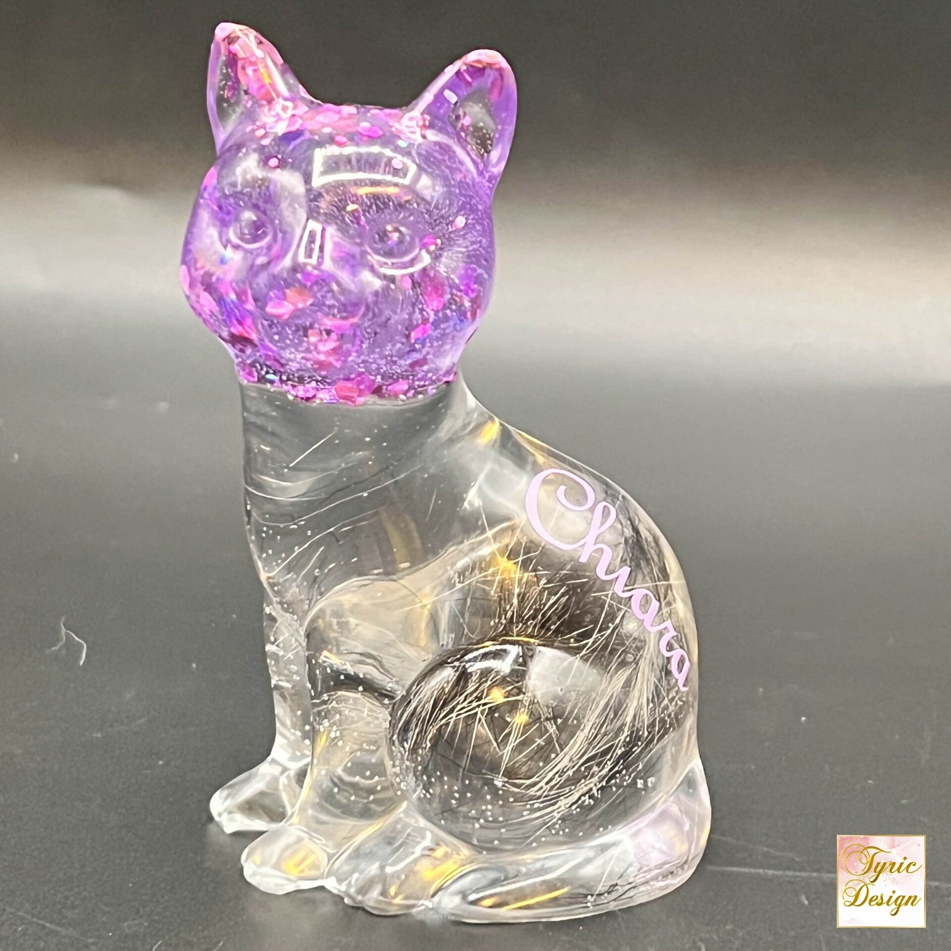 Katzen-Figur aus Resin (Epoxidharz), Erinnerungsstück aus individueller Anfertigung