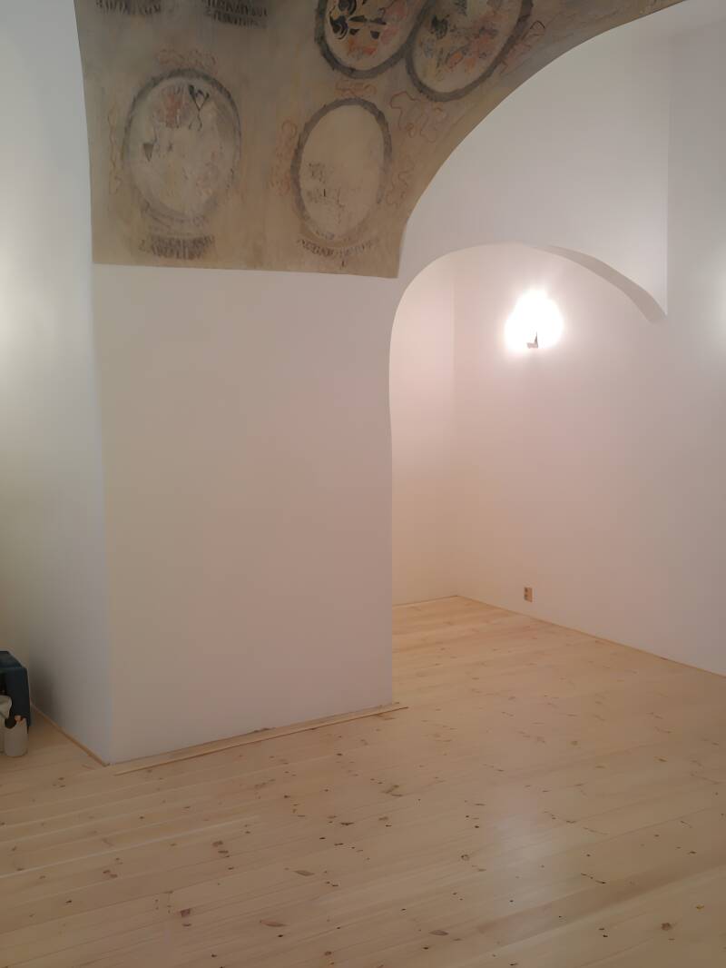 Staroměstské náměstí před Týnem - pokládka podlah