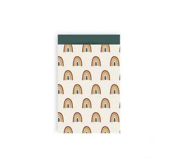 Papieren inpakzakjes regenboog 12x19cm