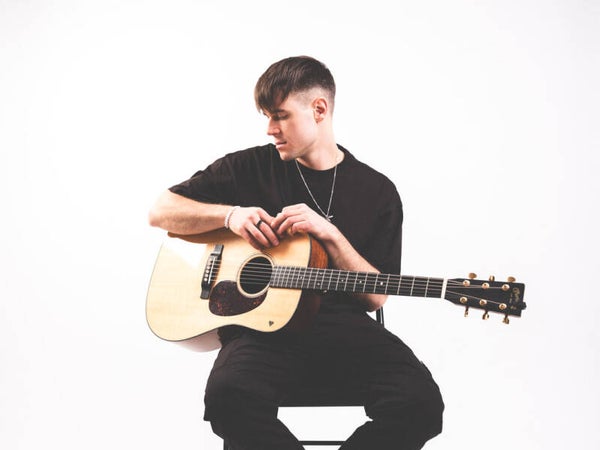 10.07.2026 Perjantai klo 19.00 - 21.00: Mikko Harju (koko perheelle kesäillan musiikkia)