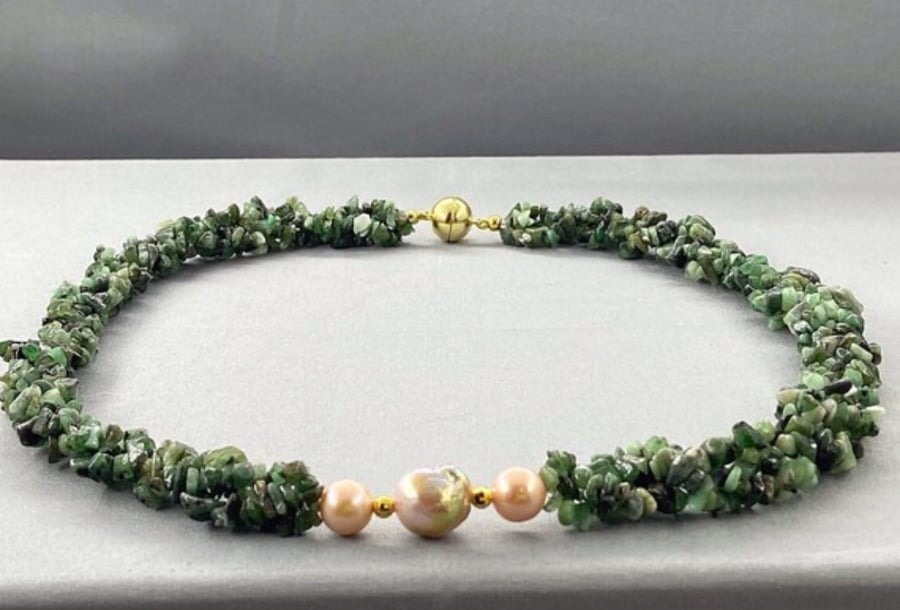 Emerald & Gold Pearl Twisted Rope Necklace