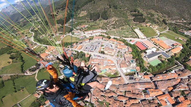 vuelo-parapente-potes-standard-9te5db.jpg
