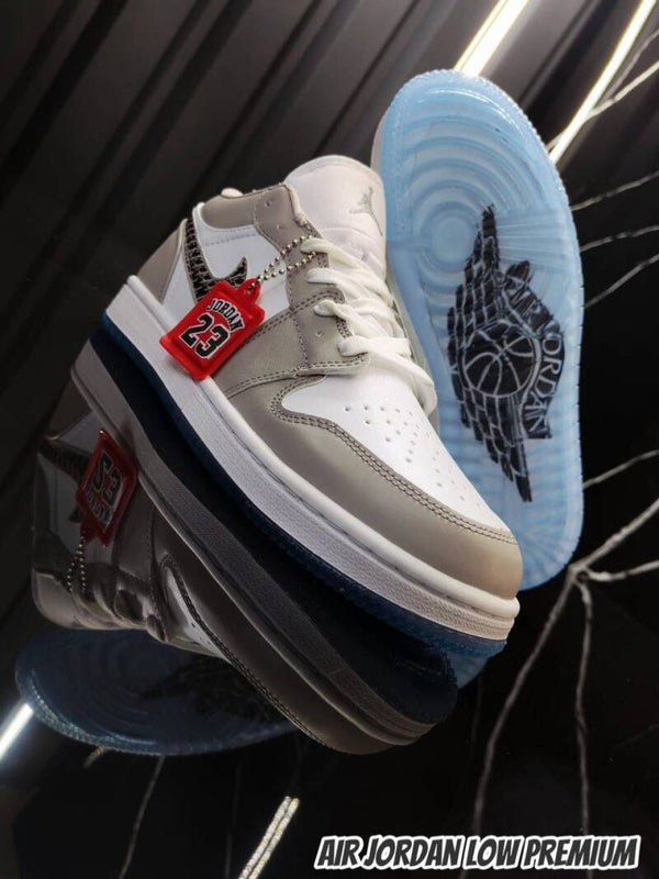 Jordan Low Premium Caballero