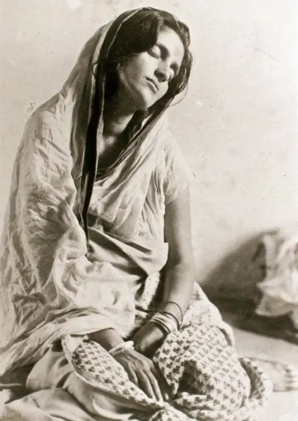 Bhava in Leiden