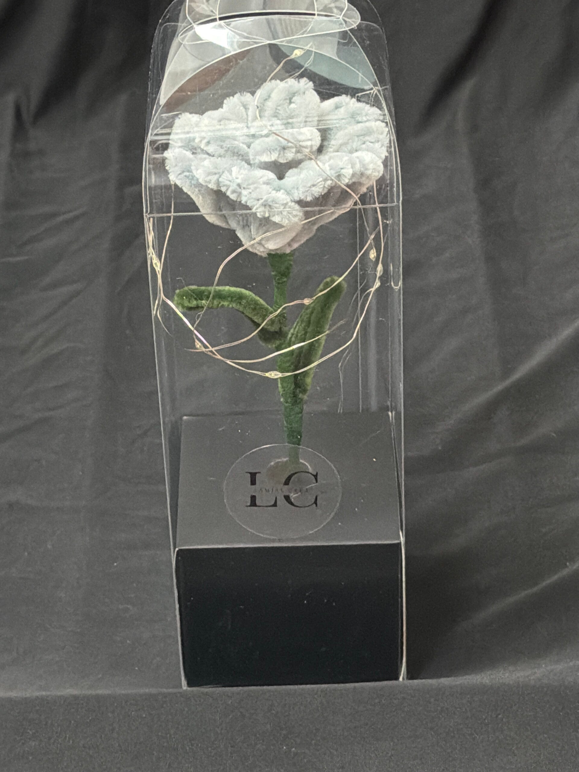 Rose éternelle lumineuse gris clair