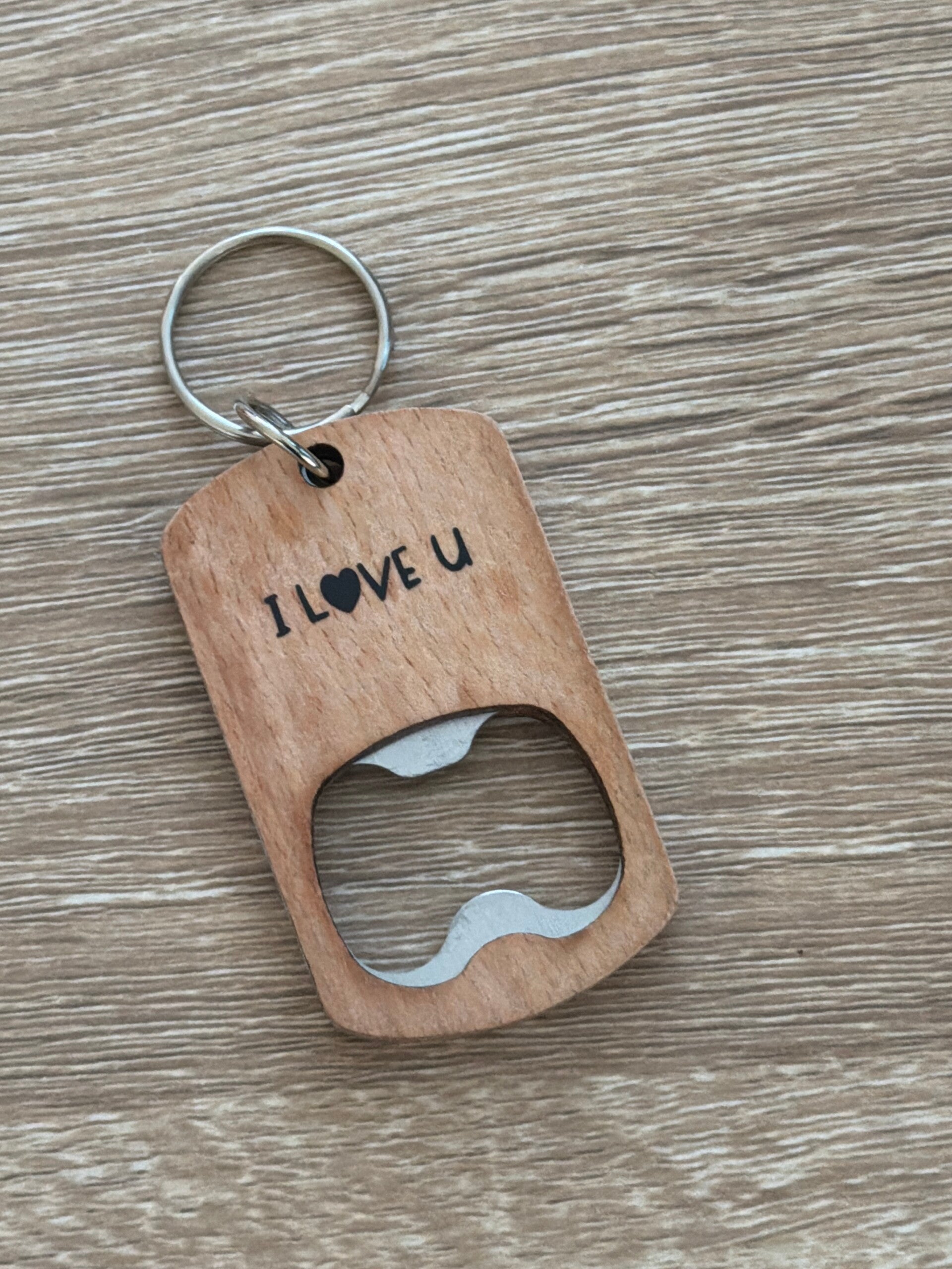 Porte clef ouvre bouteille « i love u »