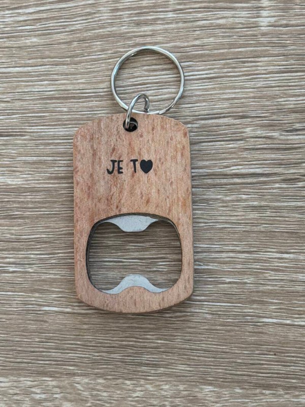 Porte clef ouvre bouteille « je t’❤️ »