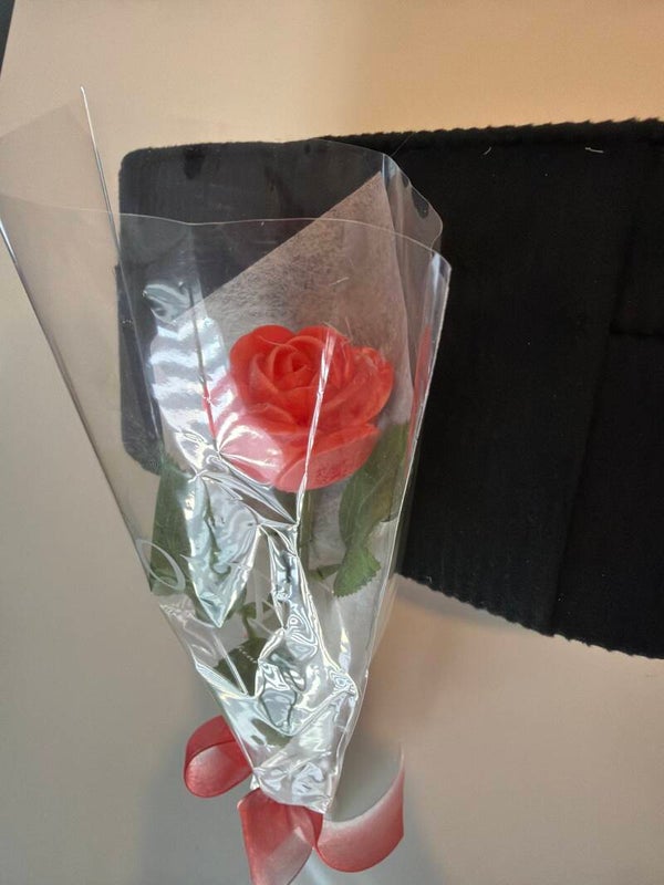 Rose unique en fondant parfum « rose éternelle »