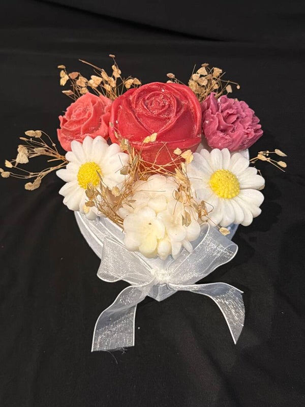 Cœur de fleurs en savon