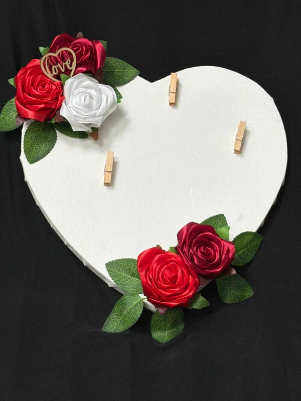 Tableau pêle-mêle rose en satin