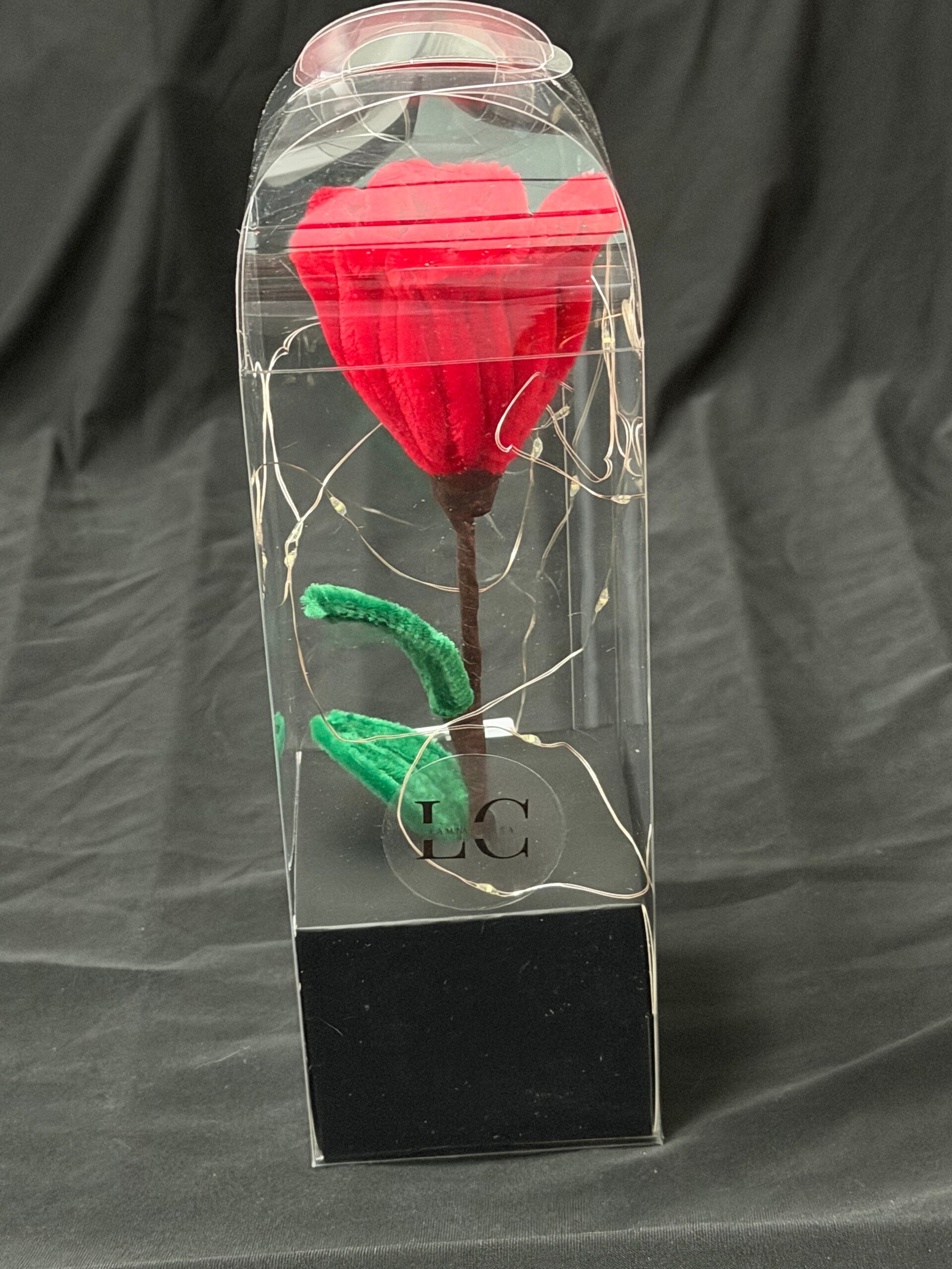 Rose éternelle lumineuse rouge