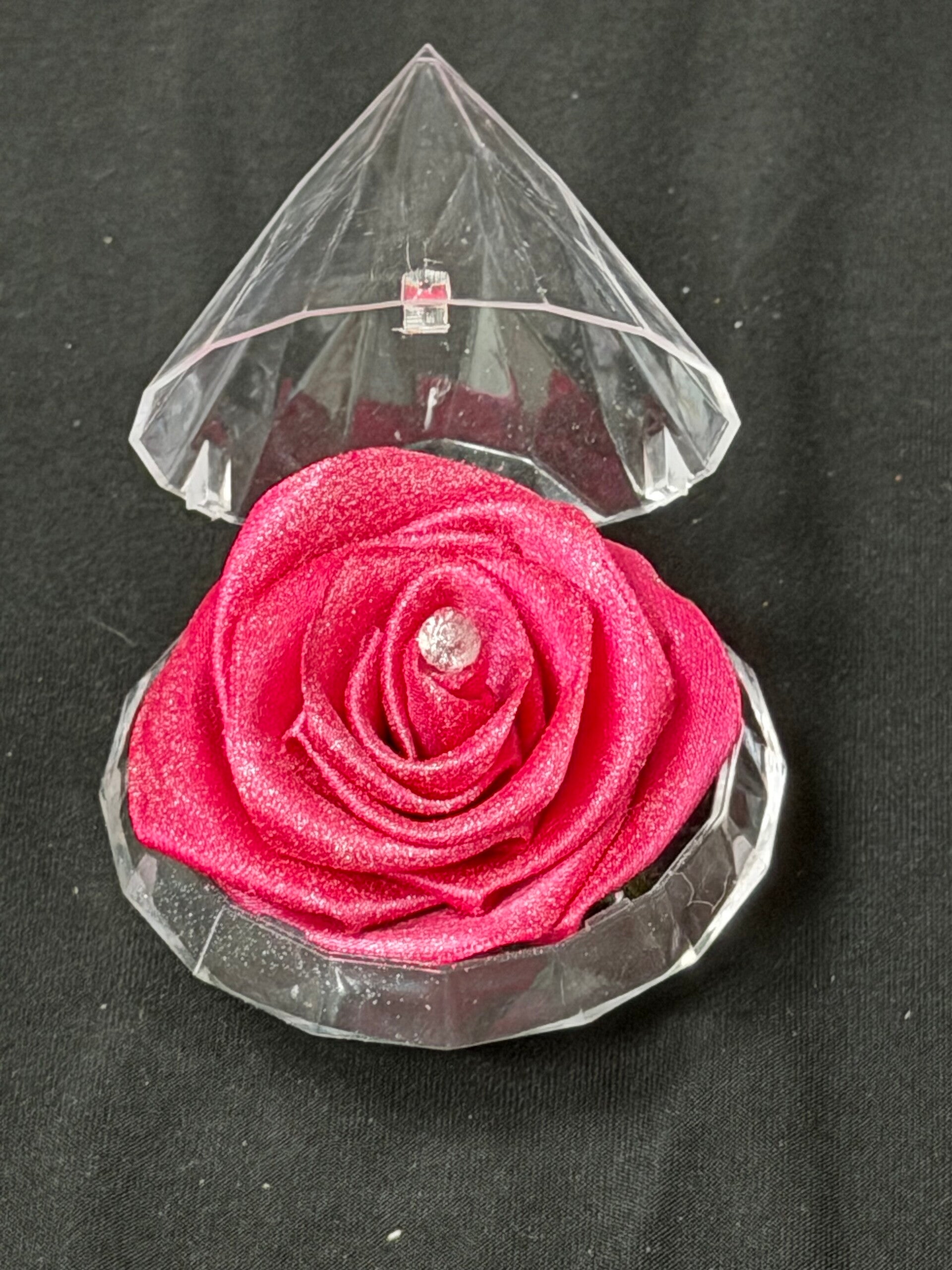Rose en satin