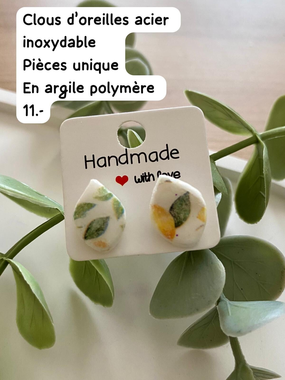 Clous d’oreilles en argile polymère