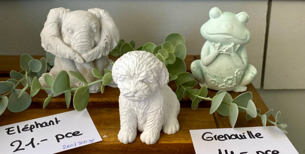 Éléphant, Chien, Grenouille en plâtre