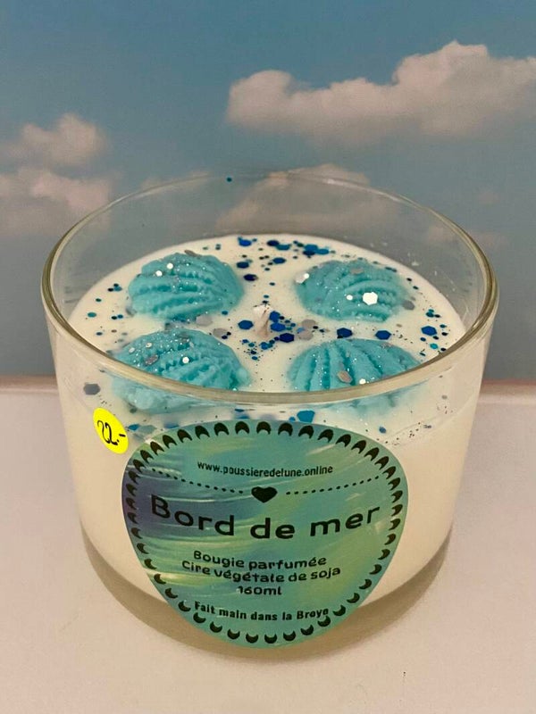 Bougie parfumée senteur Bord de mer (parfum masculin)
