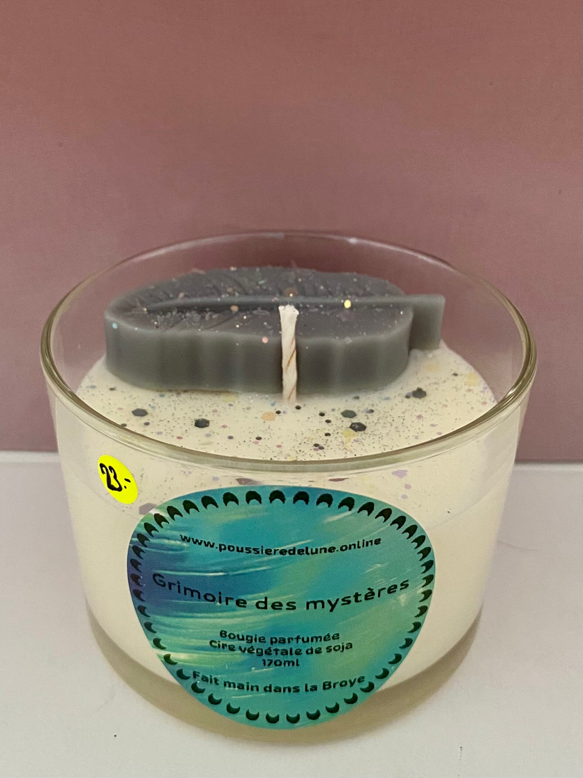 Bougie parfumée senteur Grimoire des mystères