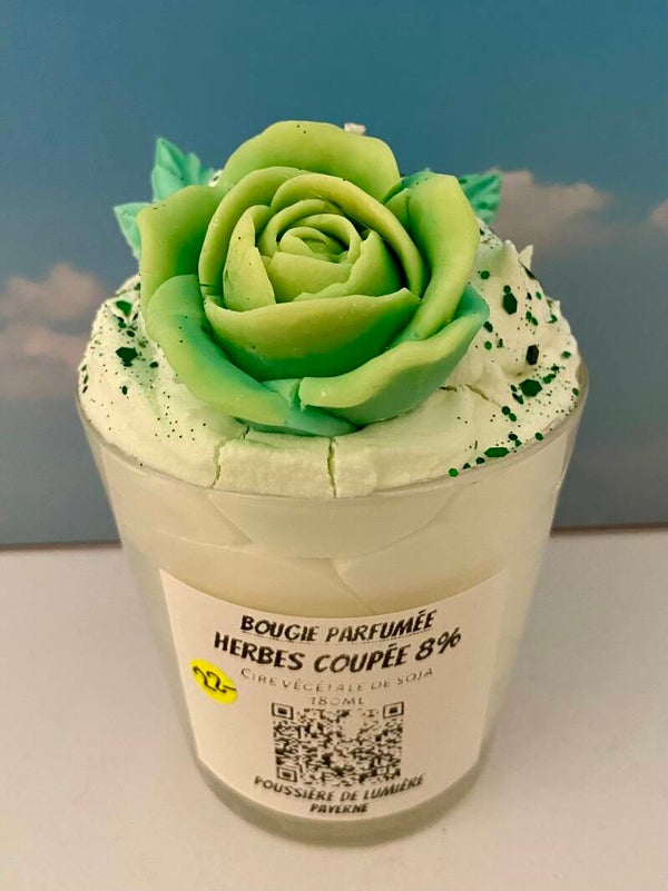 Bougie parfumée senteur Herbes coupées