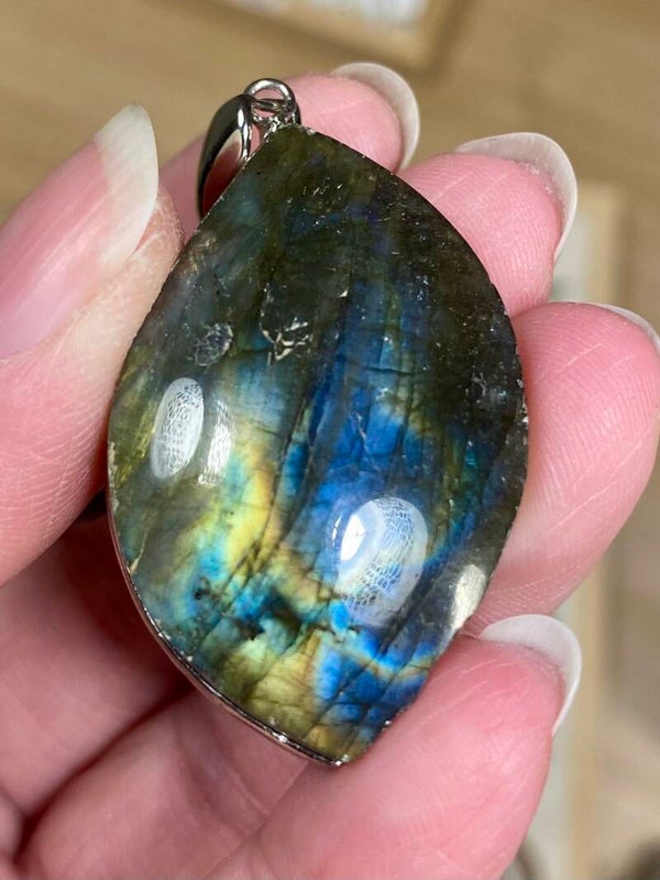 Collier cordon noir réglable, pendentif Labradorite