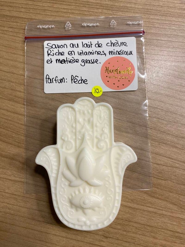 Savon solide senteur Pêche (lait de chèvre)
