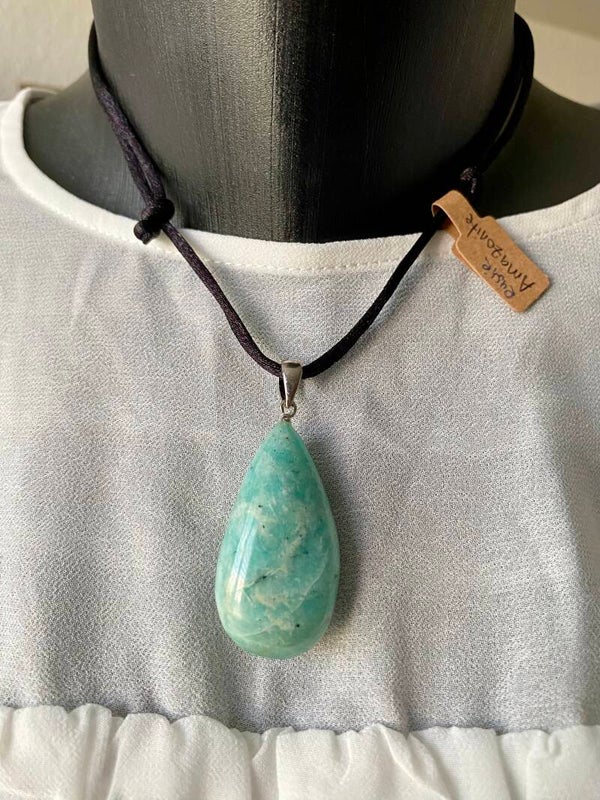 Collier noir réglable, Amazonite de Russie