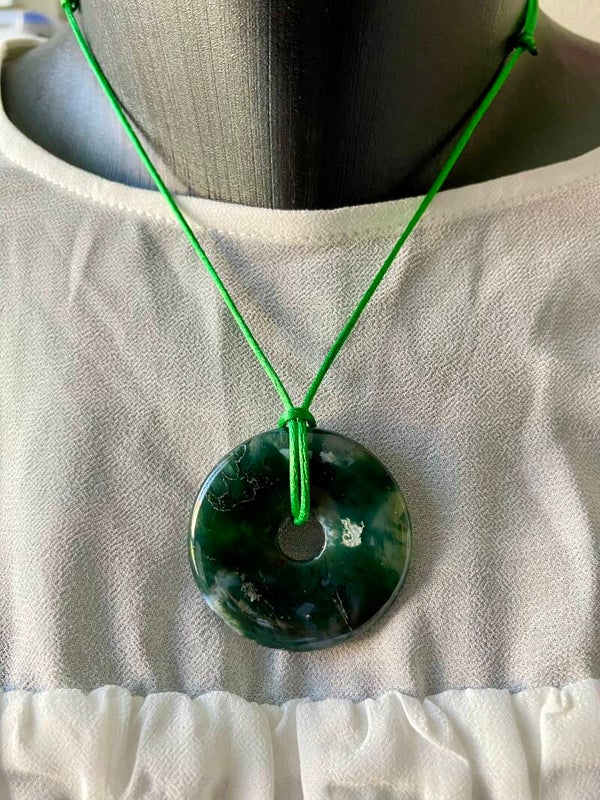 Collier cordon vert réglable, grand Donut Agate Mousse