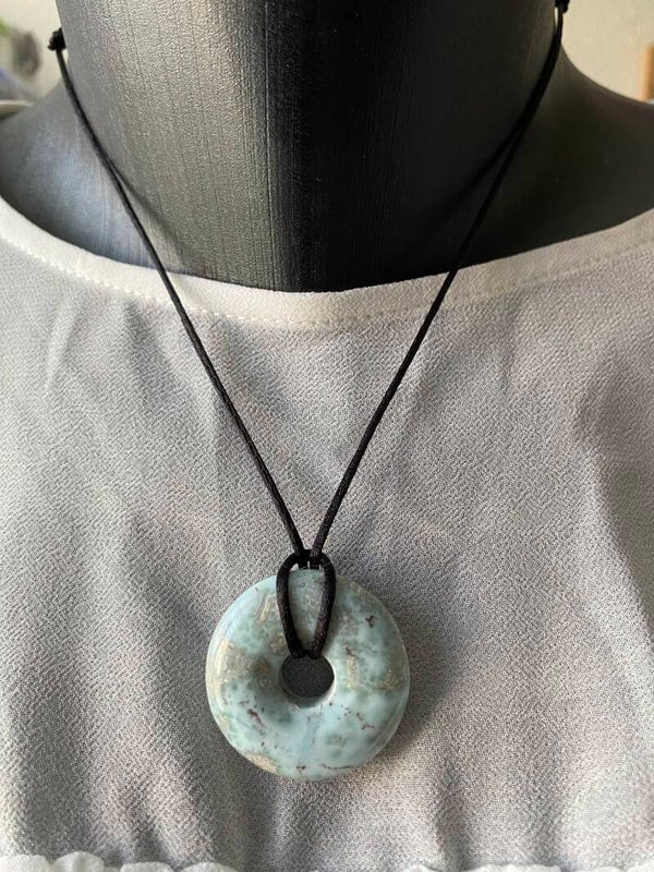 Collier cordon noir réglable, Donut Larimar