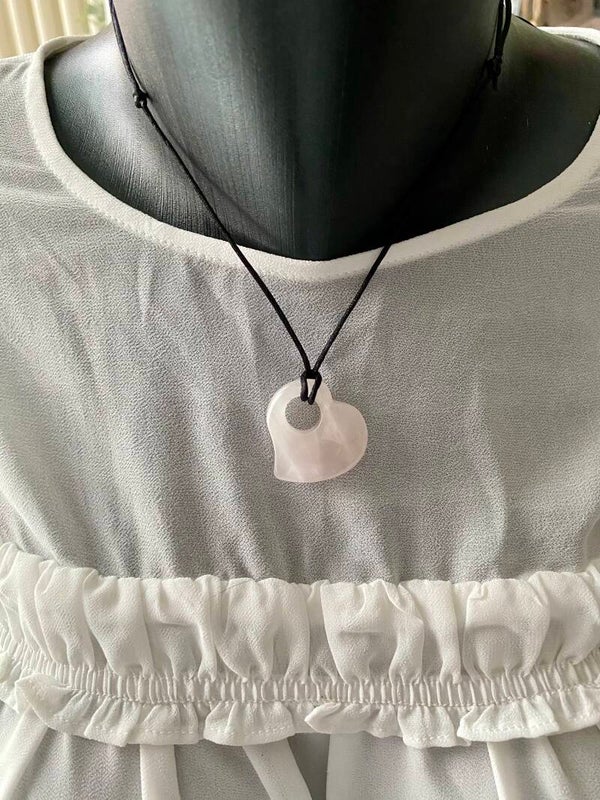 Collier Quartz rose en forme de cœur