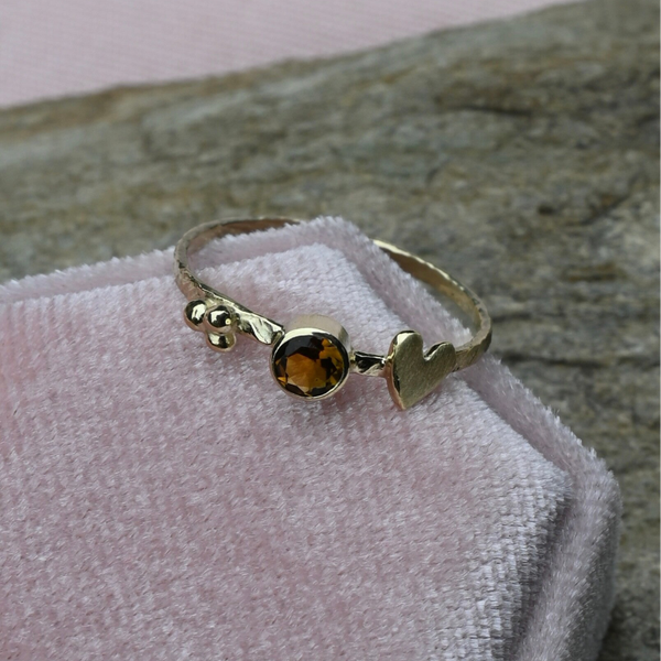 Gouden ring met donkergele toermalijn