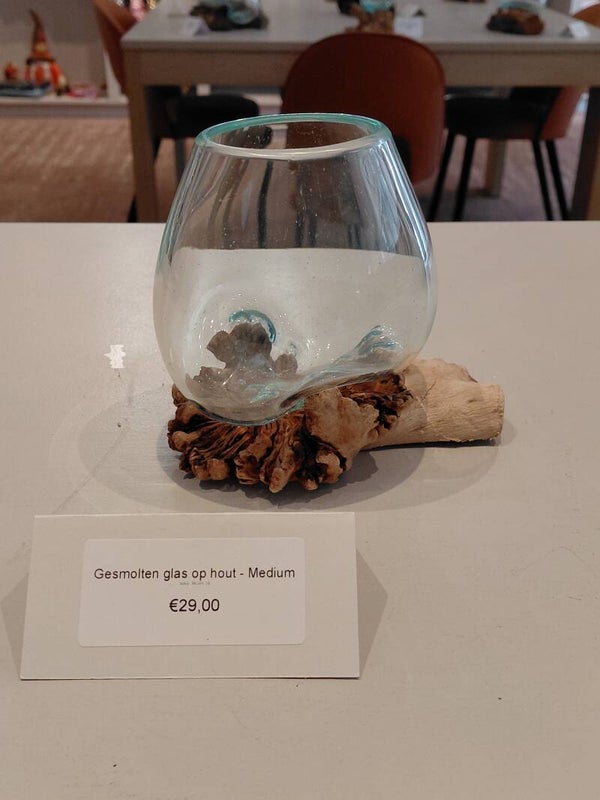 Gesmolten glas op hout MGW-18