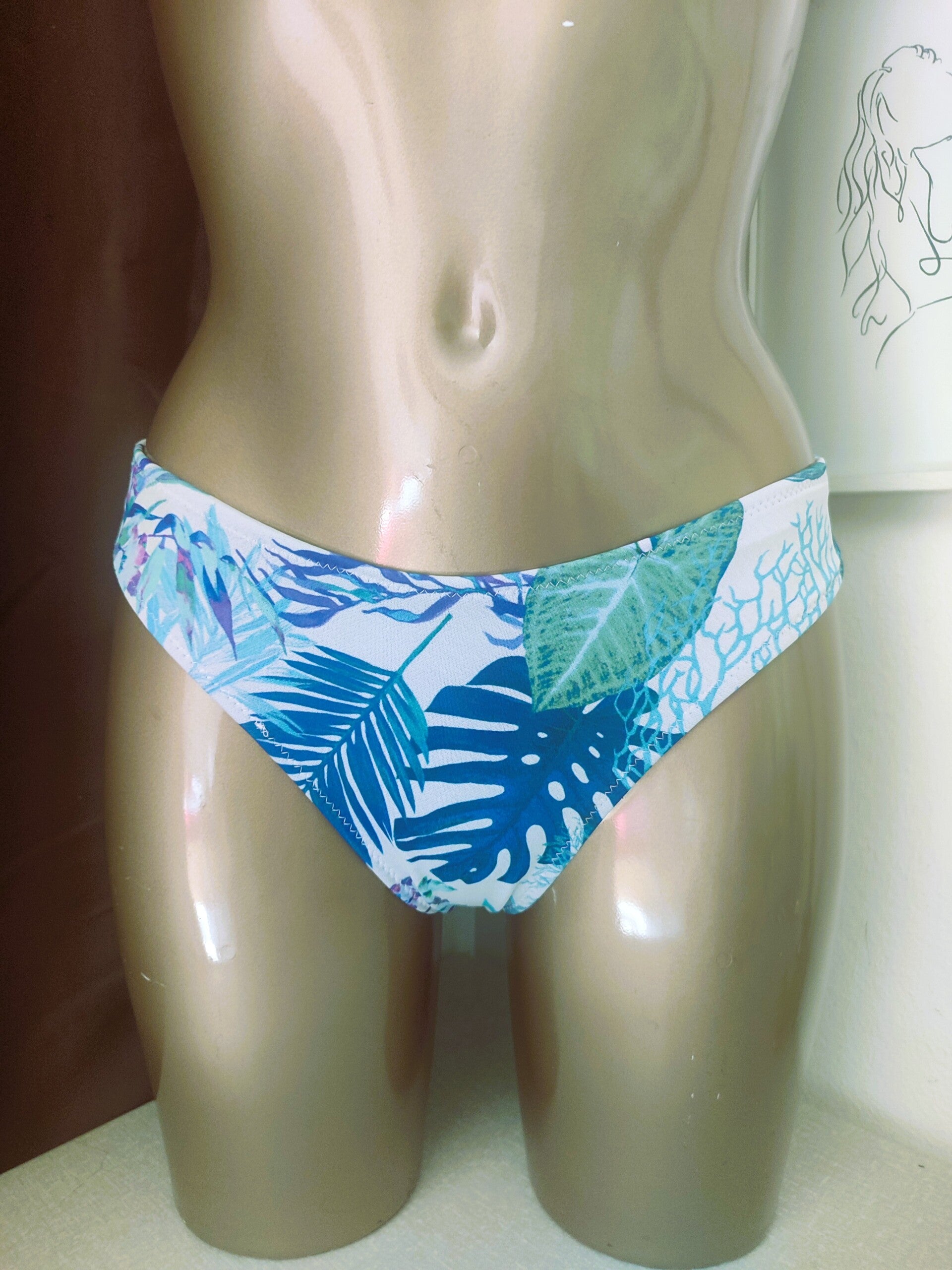 Braga Flores azules (4) - Conjunto Disponible - AGOTADA
