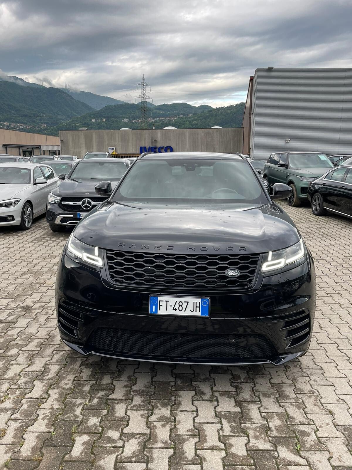 Land Rover Range Velar 2.0D I4 240 CV R-Dynamic HS