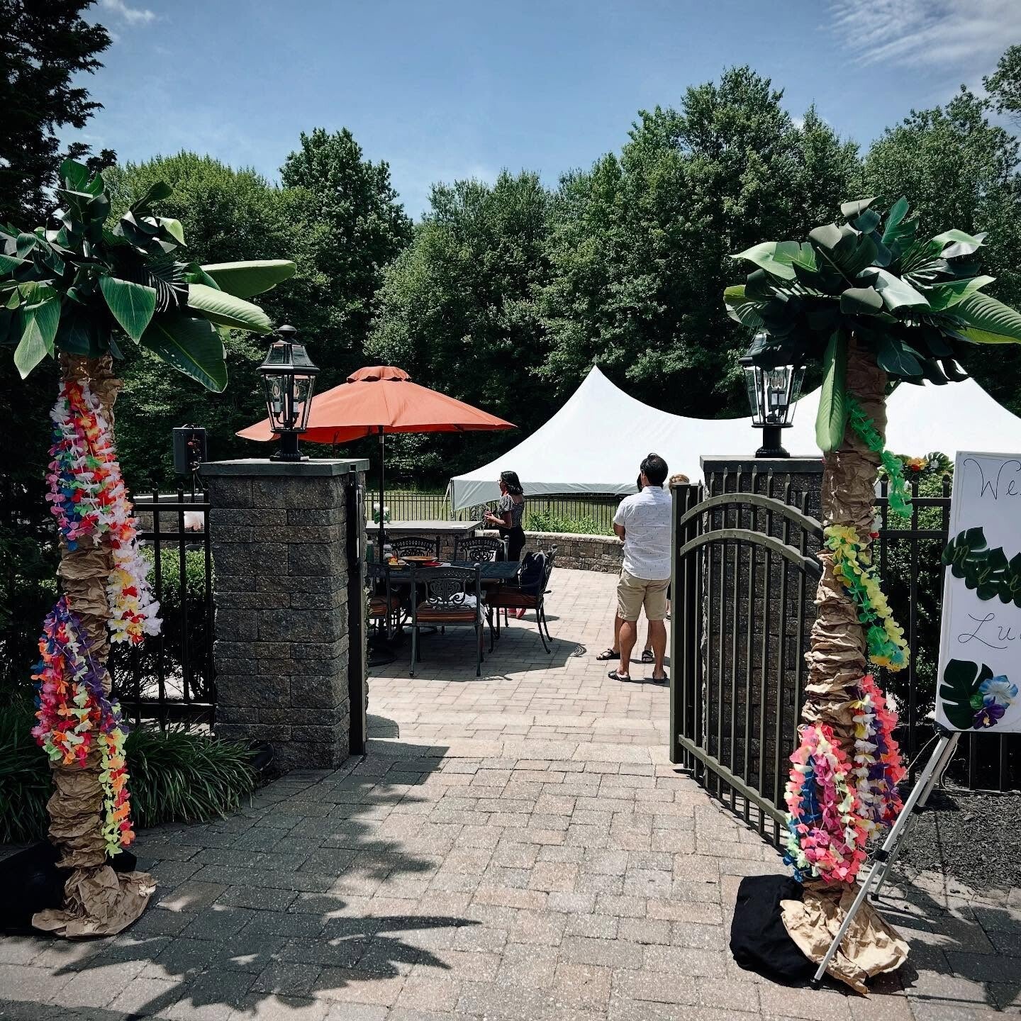 luau-graduation-standard.jpg