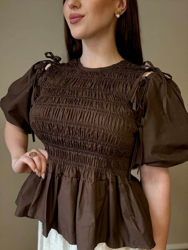 New in: Brown sugar bow top