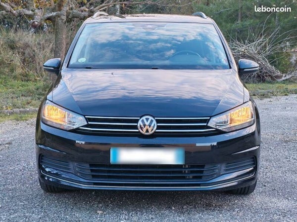 Volkswagen Touran iq drive 2L TDI / attelage électrique / entretien