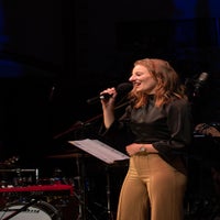 23044-10-08-fanfarestluciadinershow025.jpg